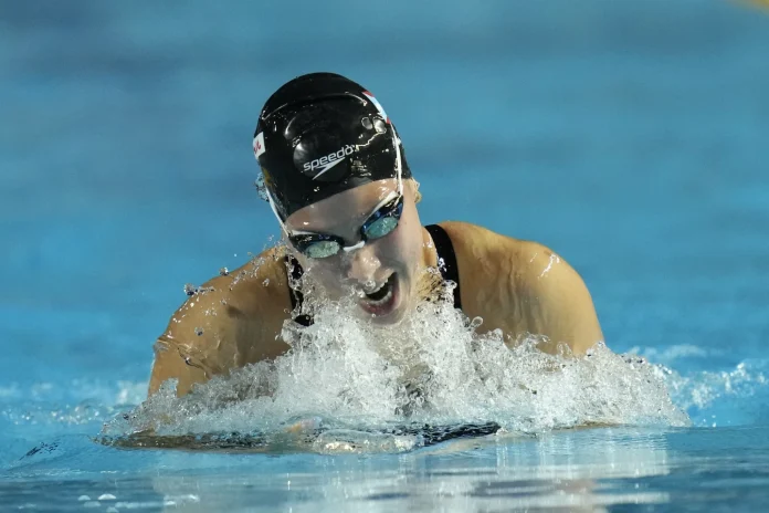México comienza bien en ciclismo; Venezuela sorprende en natación