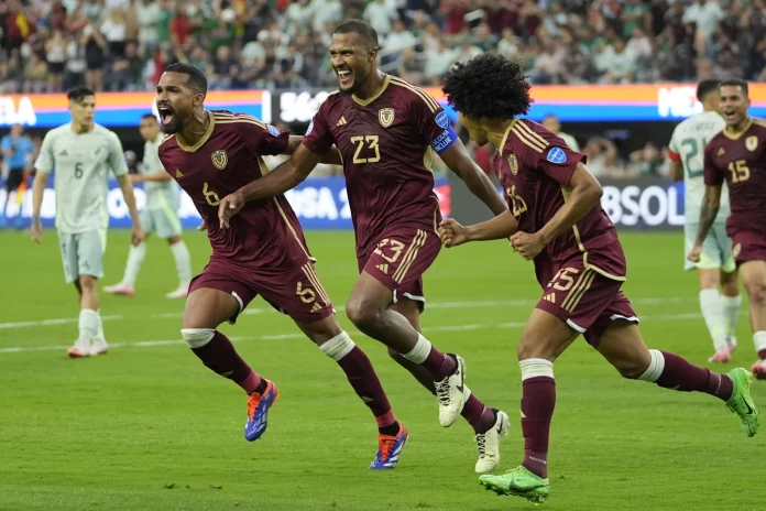 Con gol de Rondón, Venezuela avanza a cuartos en la Copa América al vencer 1-0 a México