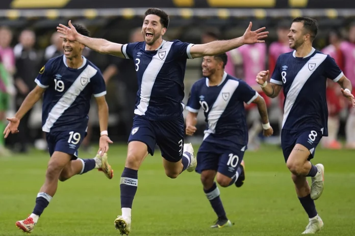 Estados Unidos se impone 4-3 en penales a Costa Rica para avanzar a las semifinales de la Copa Oro