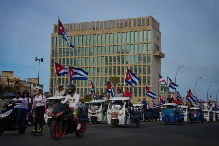 Casa Blanca matiza declaración sobre ataque a Cuba. Díaz-Canel dice que nada justifica una agresión