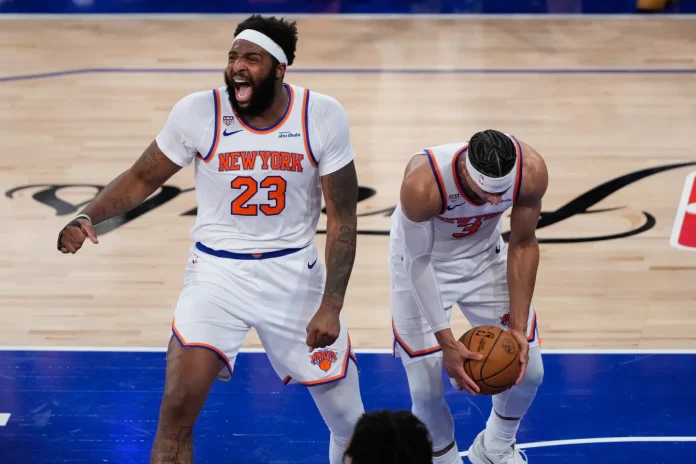 Knicks logran remontada récord de 29 puntos y ganan 107-106 a Spurs para liderar 3-1 las Finales NBA