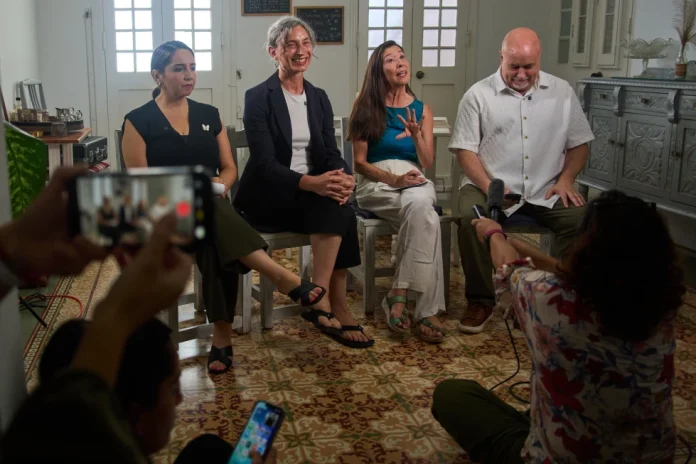 Congresistas de EEUU se reúnen con Díaz-Canel en Cuba, pero descartan conversaciones bilaterales