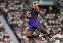 Barcelona inicia la defensa del título de La Liga con goleada 5-0 en Elche